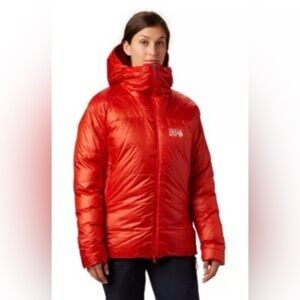 Mountain Hardwear phantom Parka down hoodie puffy fiery red women’s M NEW NWT